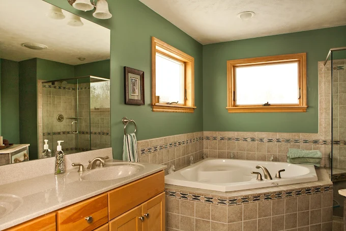 Custom bathroom tile and trim work in Michigan